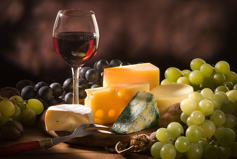 File:Winecheese.jpeg